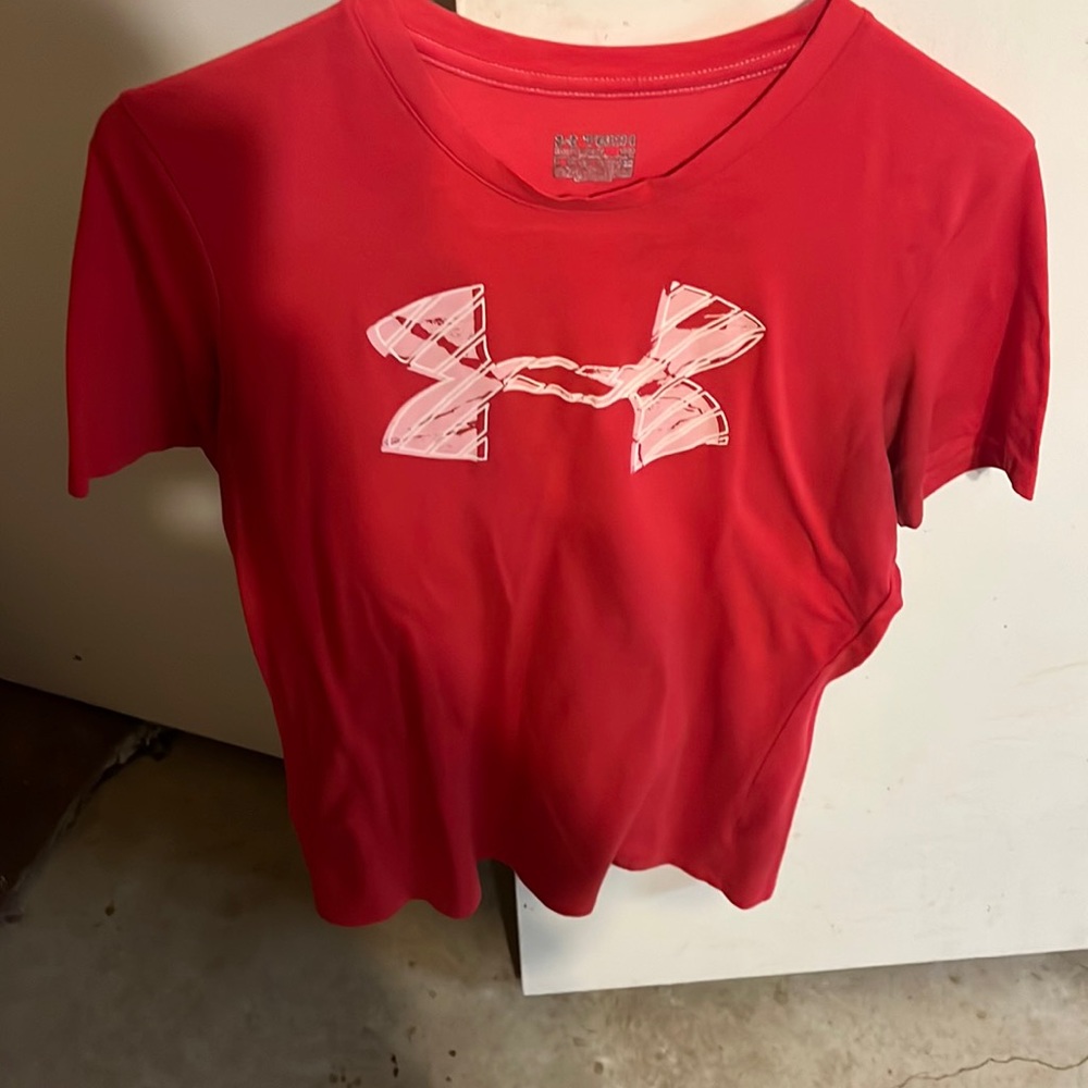 Pink Under Armour shirt